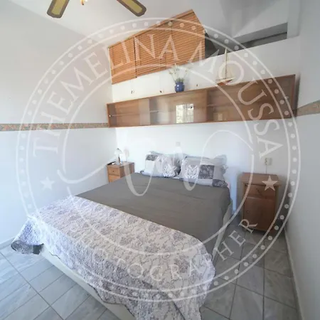 Konstantinos Apartment Myrties