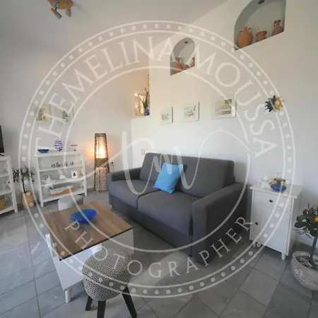Konstantinos Apartment