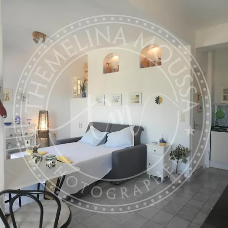 Konstantinos Apartment Myrties